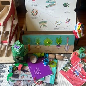 Lovevery 16 17 18 month Toy Box